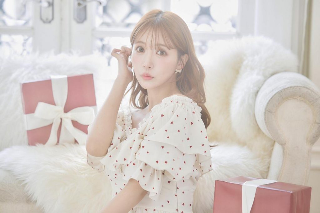 激战杰尼斯偶像！三上悠亚被爆「脚踏两条船」 同一天2男子进出香闺-73极品番号网