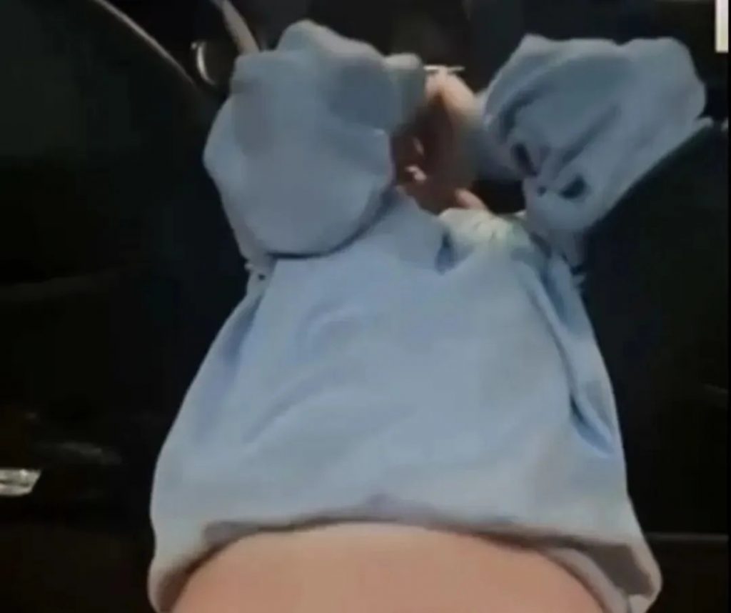 燕山大学地下车库事件,29分钟不雅事件被爆,画面露骨全程拍摄,女主太主动了-73极品番号网